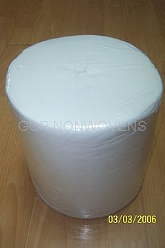 Center Pull Perforated Roll Wipes