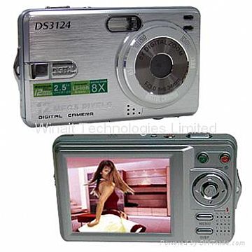 12M Pixels Digital Camera With 2.5" Tft Screen