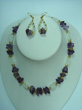 Matt. Flourite With Garnet Necklace
