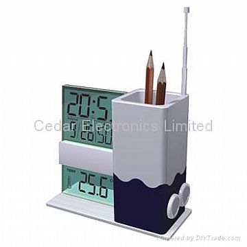 Lcd Calendar Clock With Fm Radio &Amp; Pen Holder